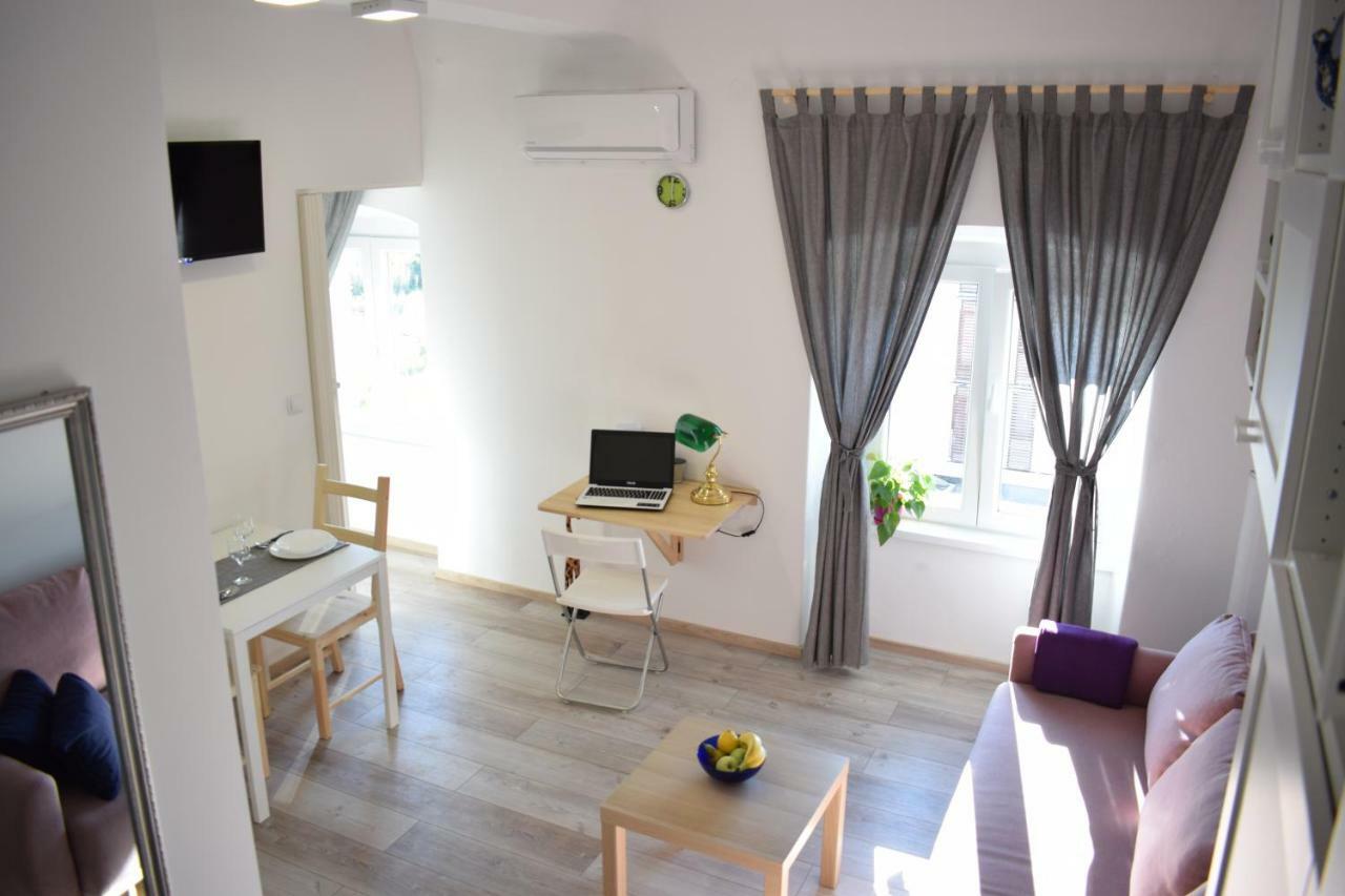 Apartman "Nicole" Pula Dış mekan fotoğraf